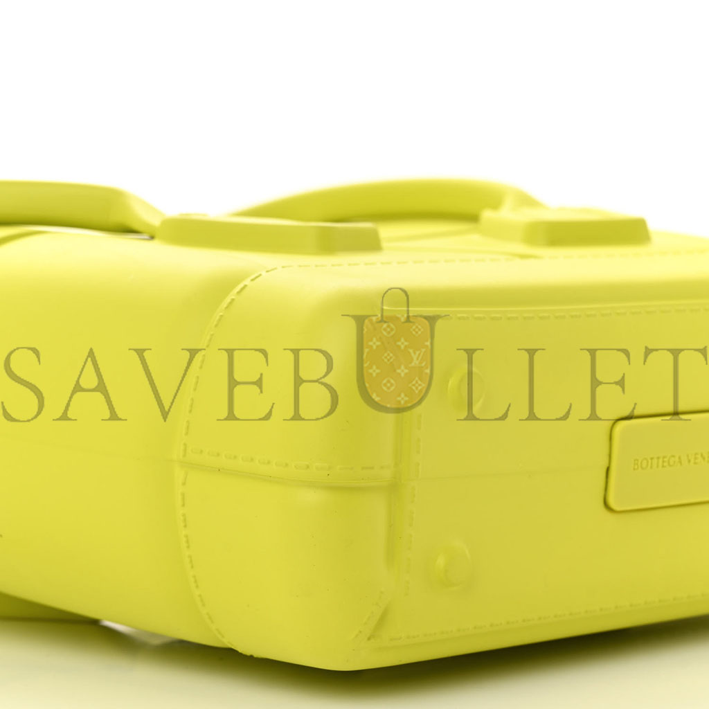 bo*te*ga Ve*ne*ta rubber maxi intrecciato mini arco kiwi green (30*20*8cm)