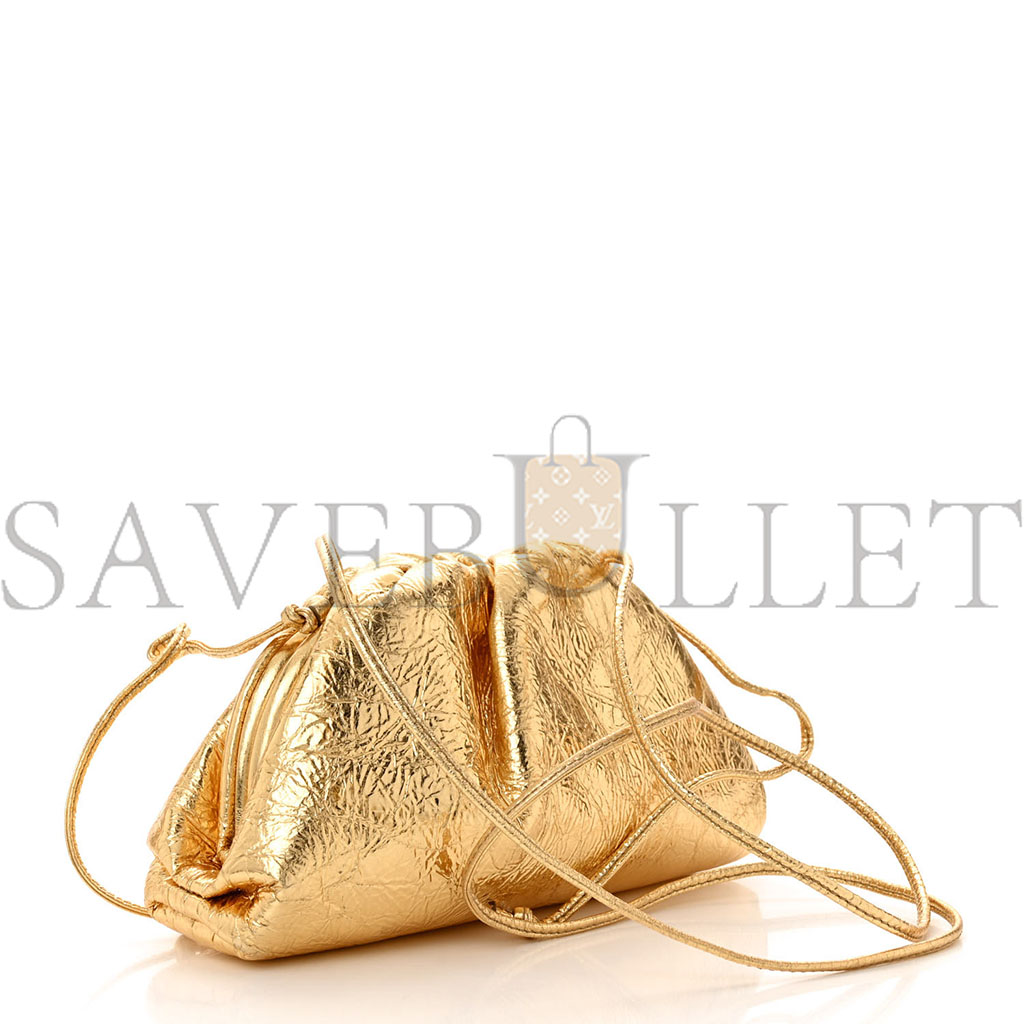 bo*te*ga Ve*ne*ta metallic crinkled lambskin the mini pouch oro (22*12*6cm)
