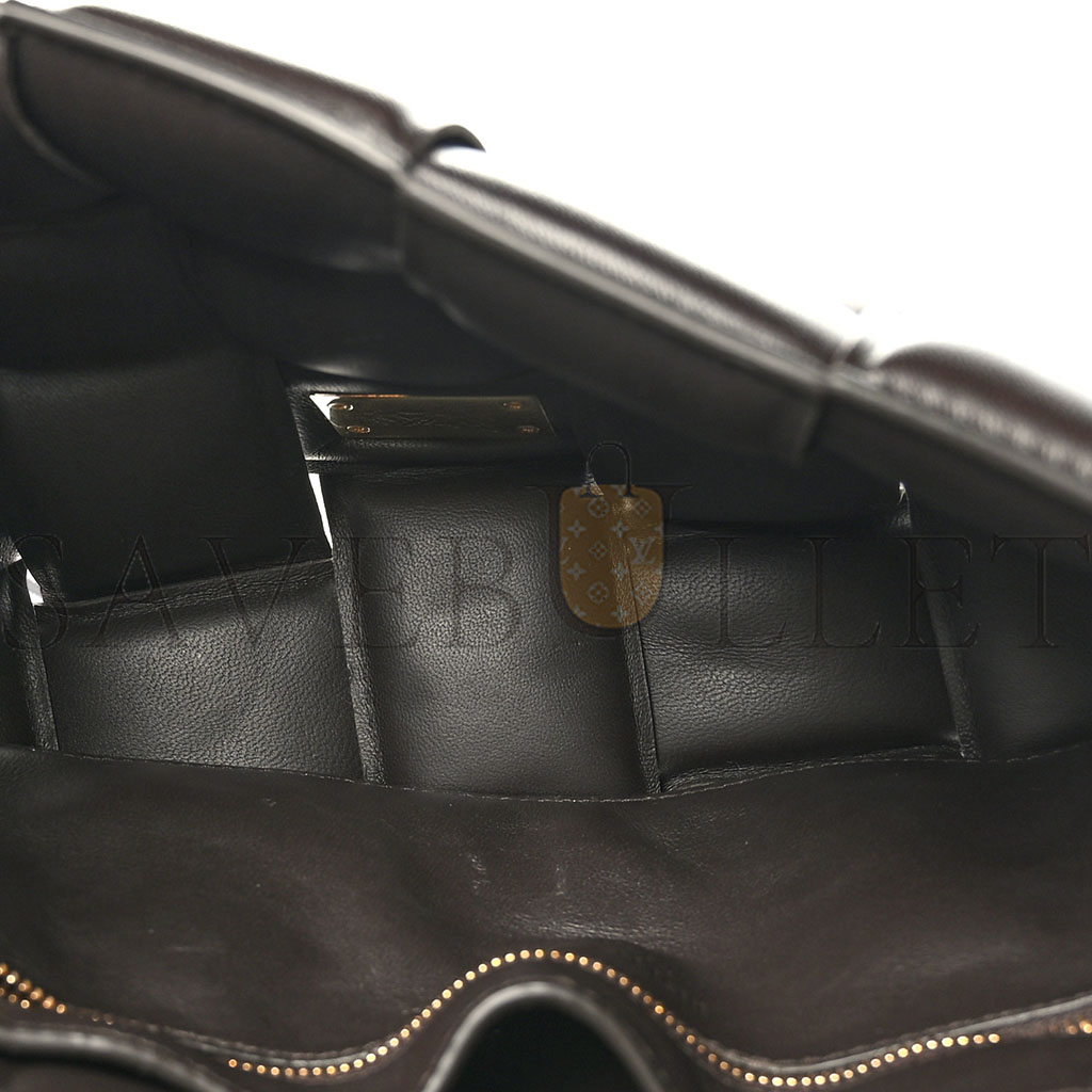 bo*te*ga Ve*ne*ta lambskin maxi intrecciato padded chain cassette crossbody bag black (25*17*8cm)