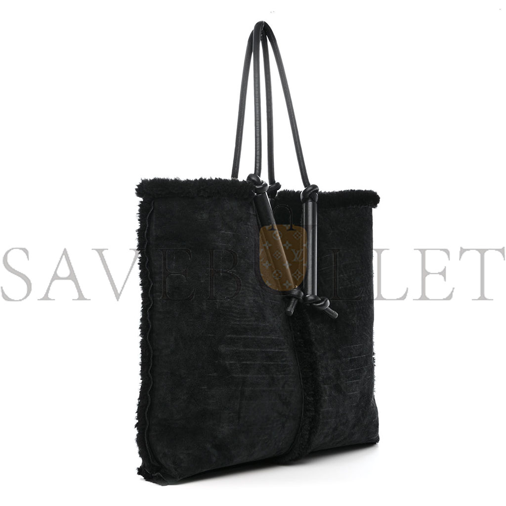 bo*te*ga Ve*ne*ta shearling reversible tote black (48*46*12cm)