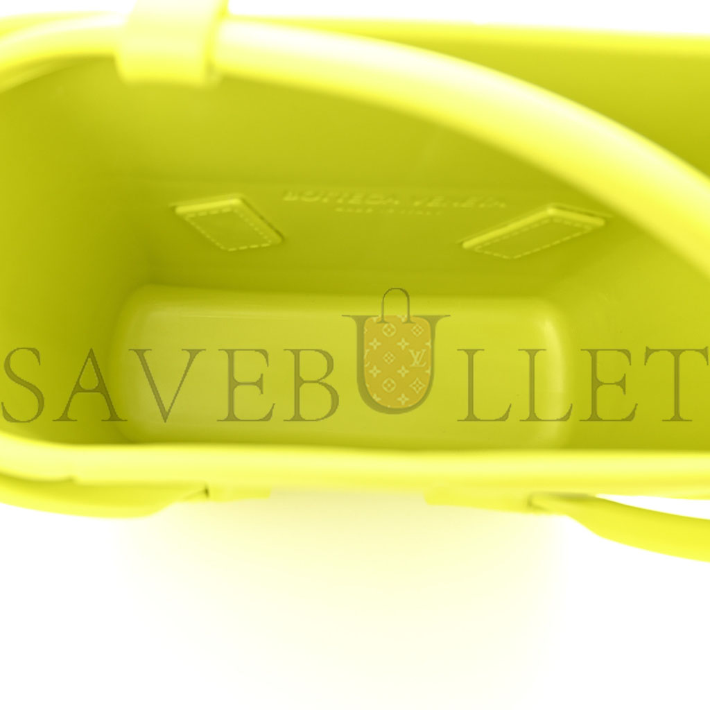 bo*te*ga Ve*ne*ta rubber maxi intrecciato mini arco kiwi green (21*18*8cm)