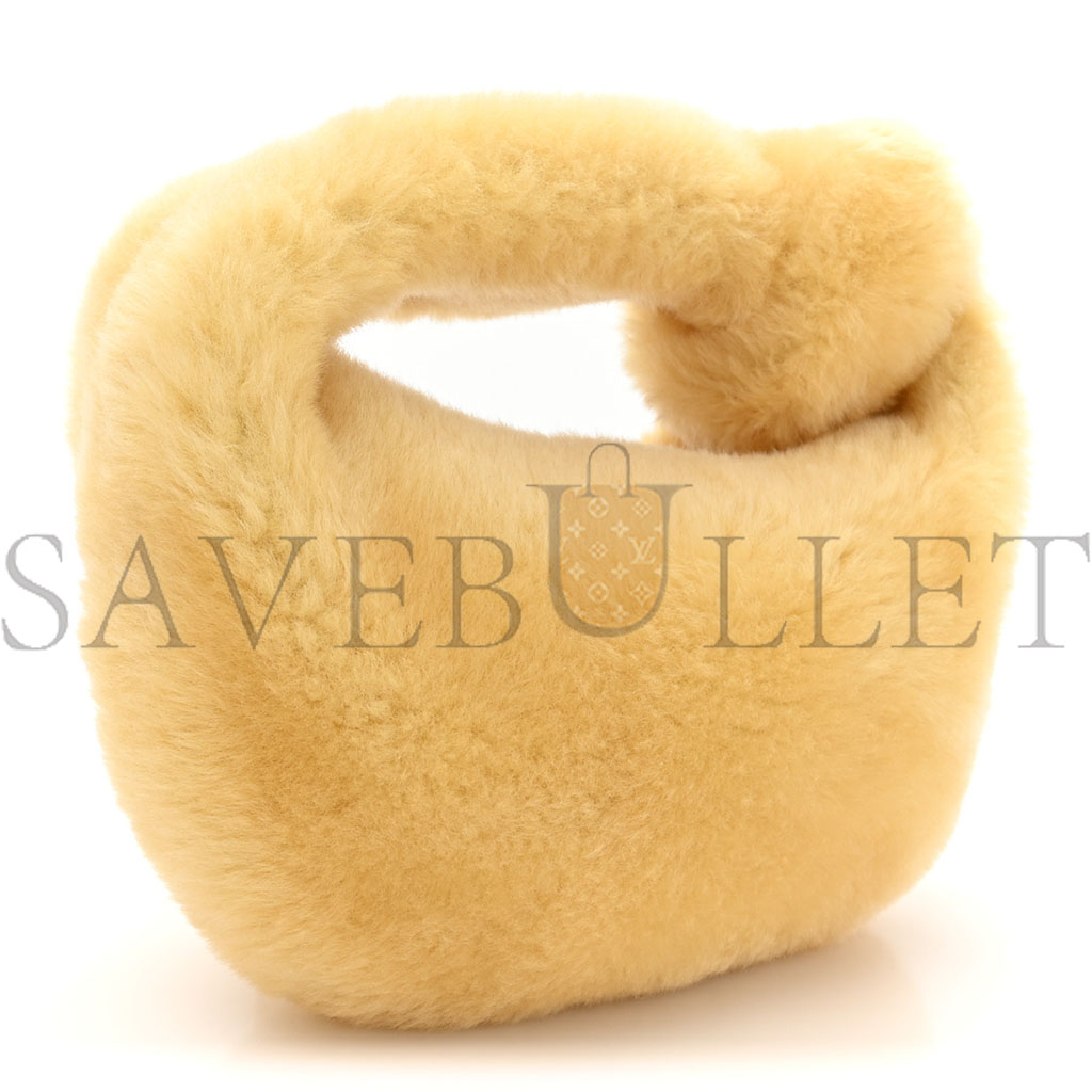 bo*te*ga Ve*ne*ta shearling lambskin mini jodie teddy (23*16cm)