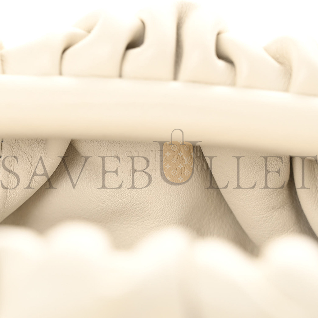 bo*te*ga Ve*ne*ta butter calfskin the mini pouch plaster (23*11*5cm)