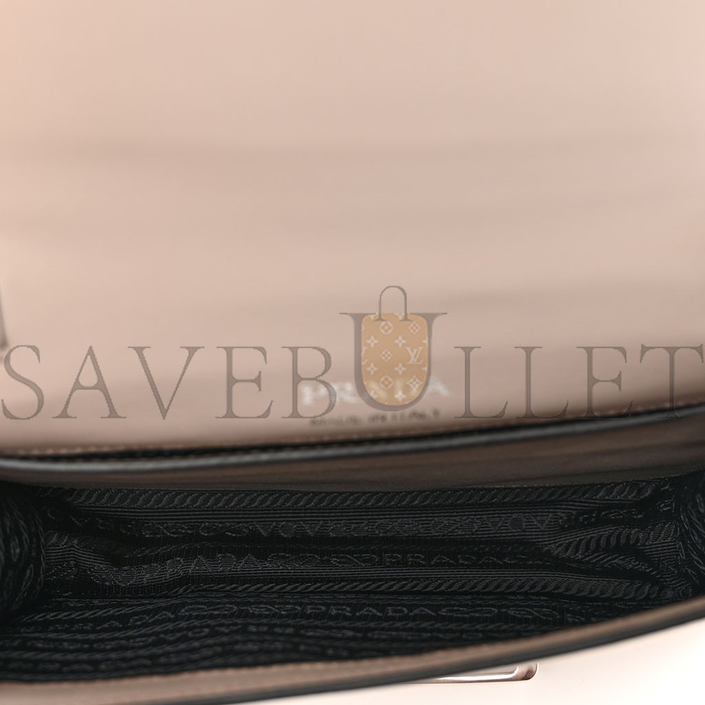 Pra*a city calf ribbon bag pomice (19*13*5cm)