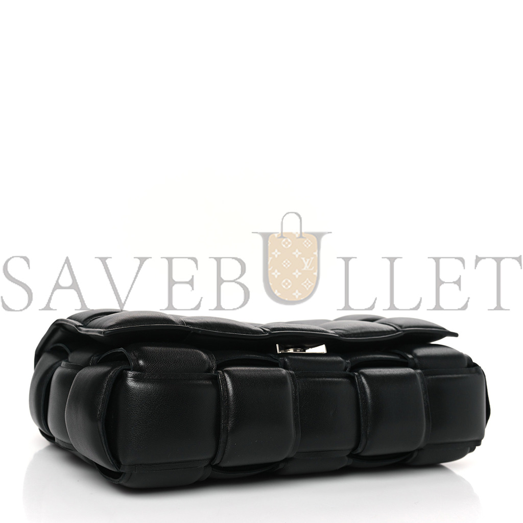 bo*te*ga Ve*ne*ta lambskin maxi intreccio padded chain cassette crossbody bag black (25*17*8cm)