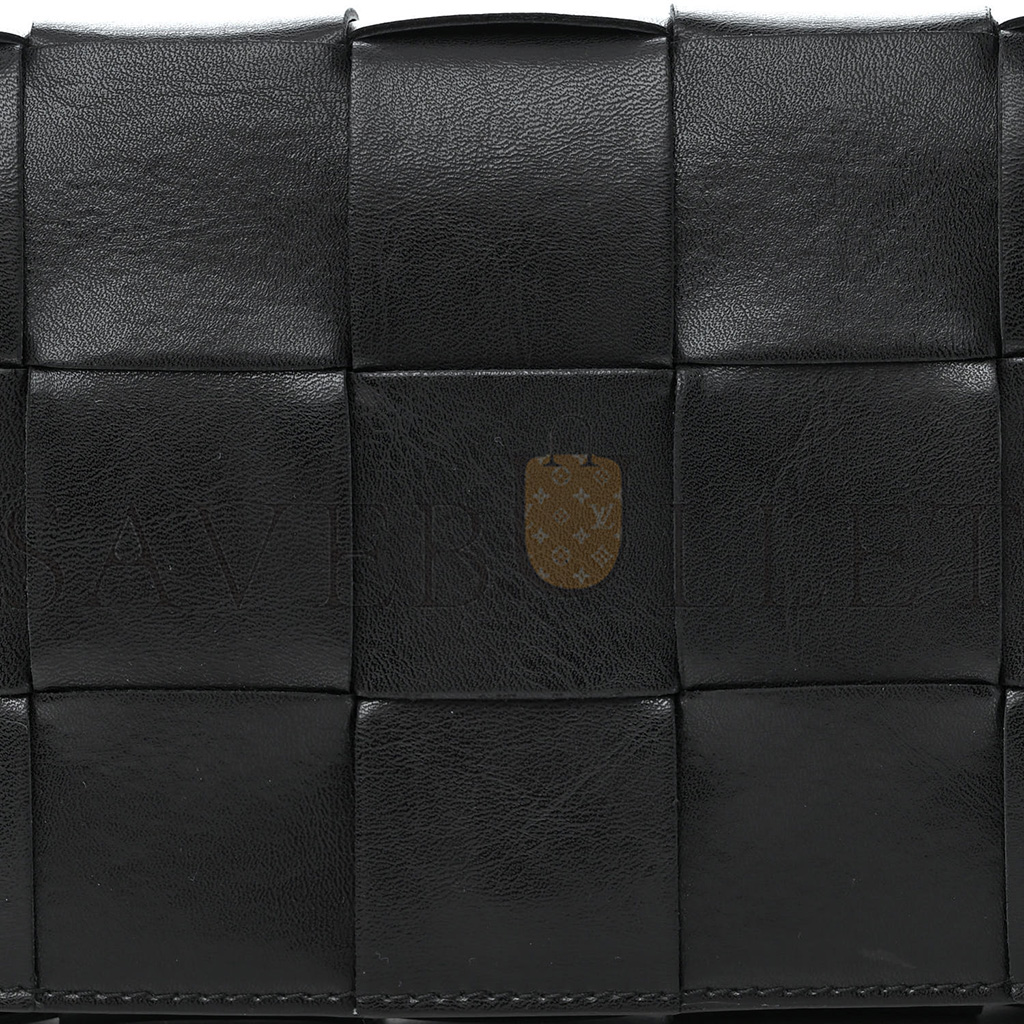 bo*te*ga Ve*ne*ta calfskin maxi intreccio cassette with strap bag black (23*15*5.5cm)