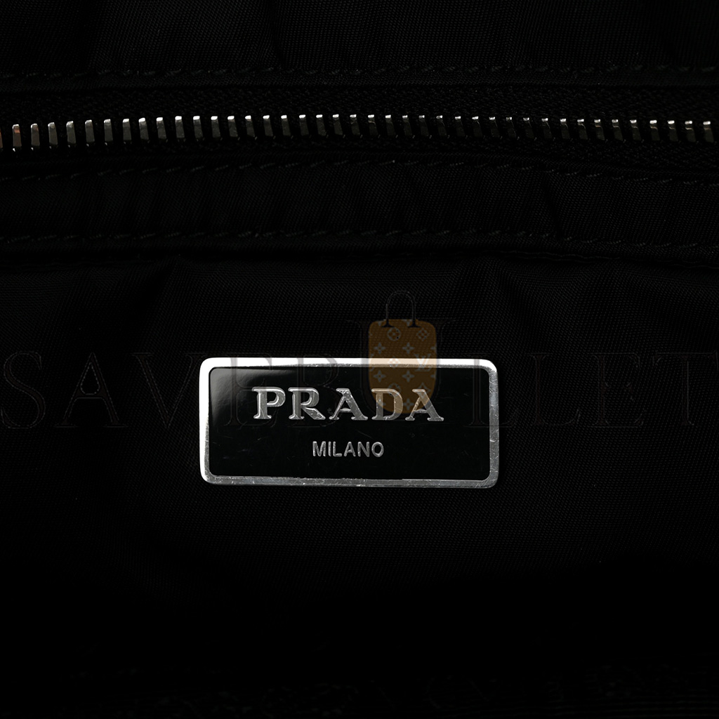 Pra*a tessuto nylon triangle small padded tote black (28*20*16cm)
