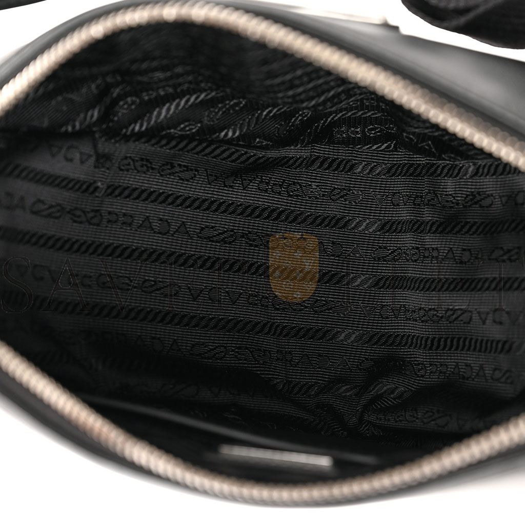 Pra*a softy calfskin triangle shoulder bag black (28*16*10cm)