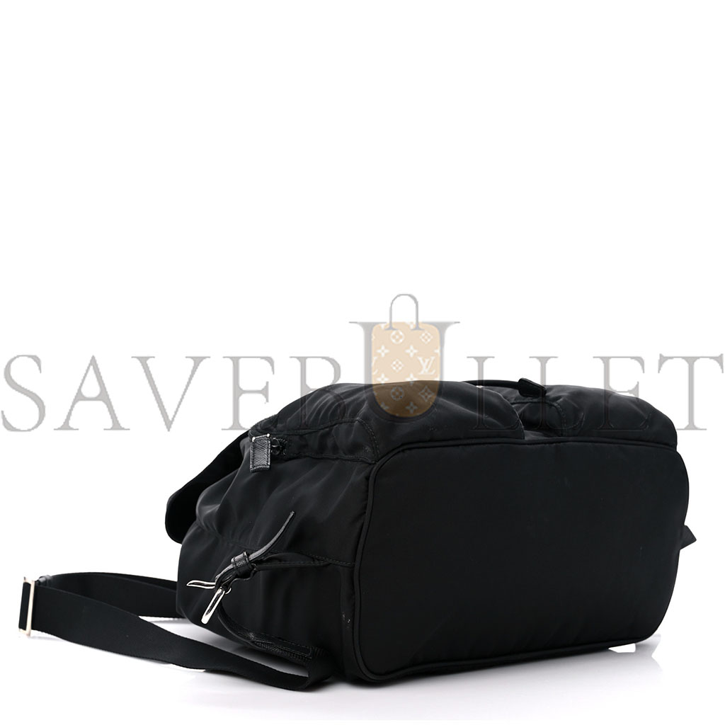 Pra*a tessuto nylon saffiano medium backpack black (29*28*15cm)