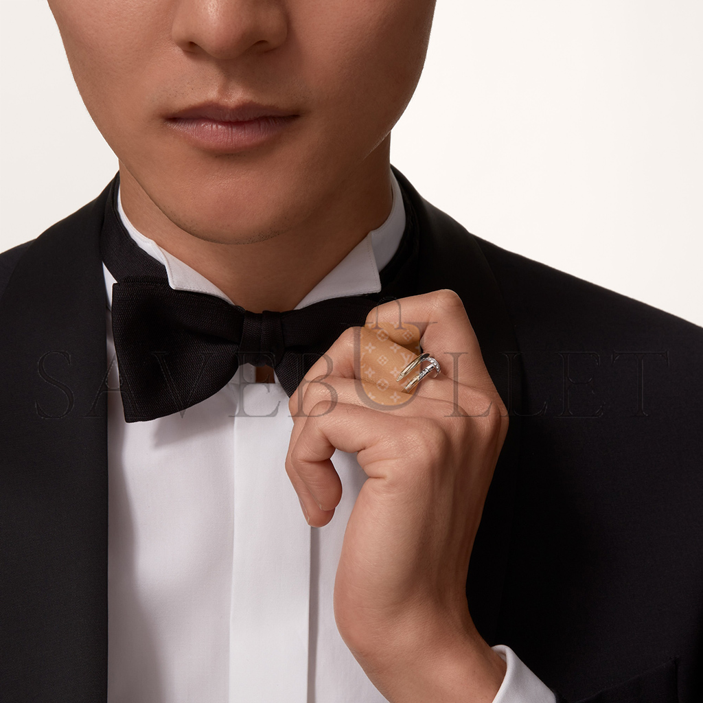 Ca*t*er juste un clou ring b4092700