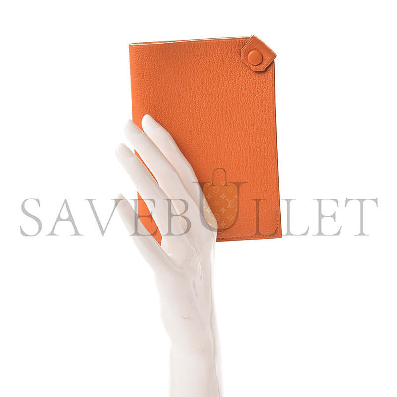 H**mes tarmac passport holder h057946ck93 (13.8*9.7*1cm)