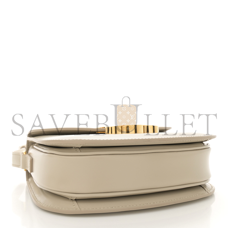 Ce**e shoulder bag in teen besace triomphe shiny calfskin 110413bf4.02ls (18.5*16*6cm)