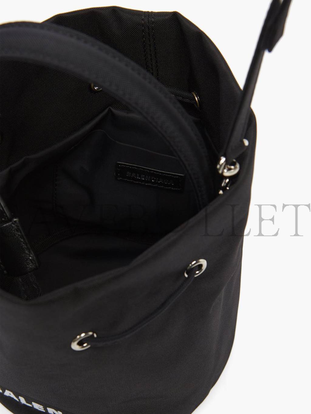 Ba*len*cia*ga black wheel xs canvas bucket bag matchesfashion us (19*14.2*14.2cm)