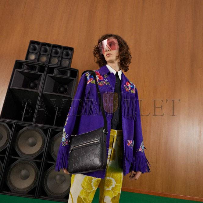 G*u*i gg embossed small messenger bag 406410 (26*23*3cm)