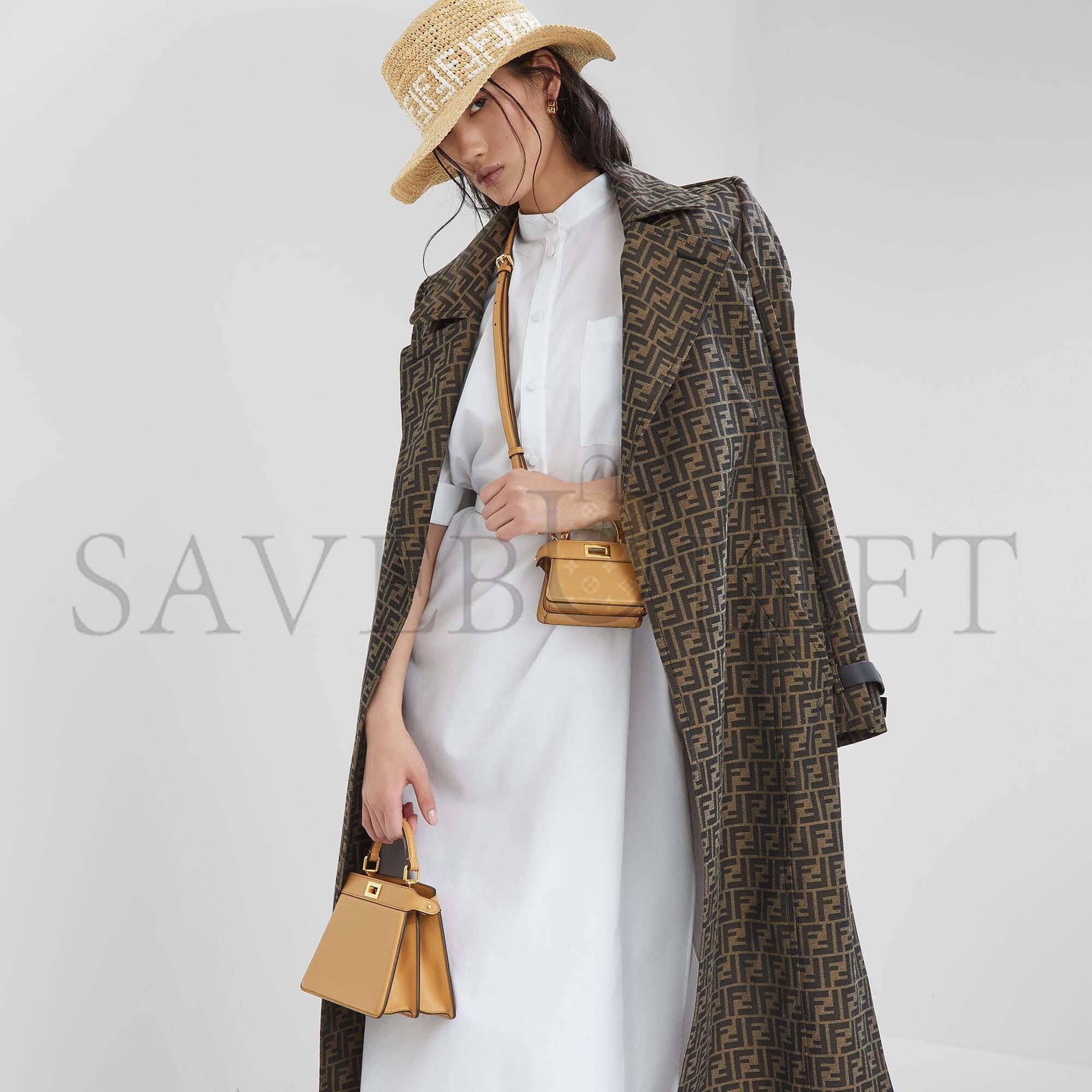 F**di peekaboo iseeu petite - beige padded nappa leather bag 8bn335abvef15kr (20*15.5*11cm)