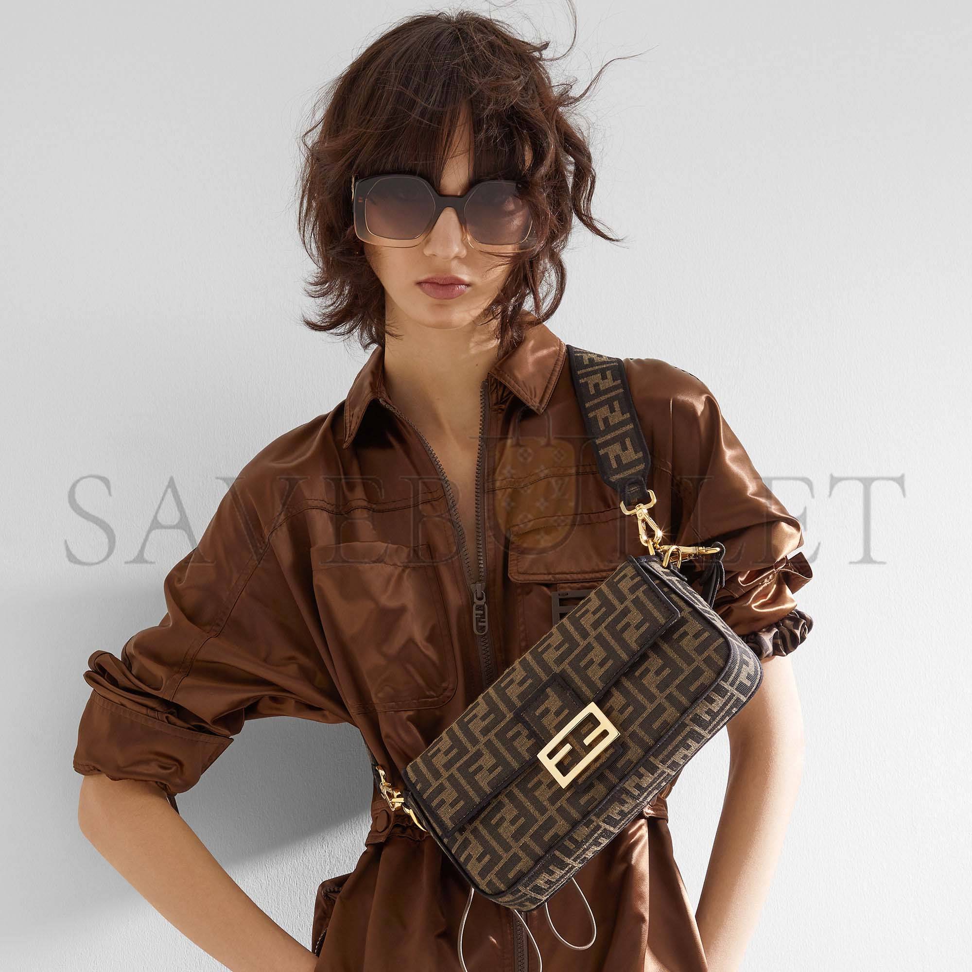 F**di baguette - jacquard ff fabric bag 8br600a6v5f17u4 (27*15*6cm)