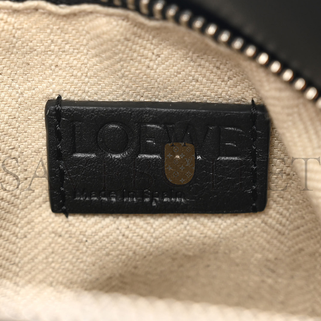 l*ew* calfskin small puzzle bag black (24*16.5*10.5cm)