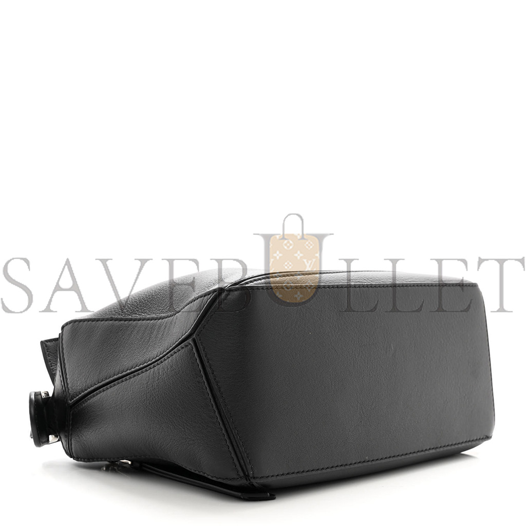l*ew* calfskin small puzzle bag black (24*16.5*10.5cm)