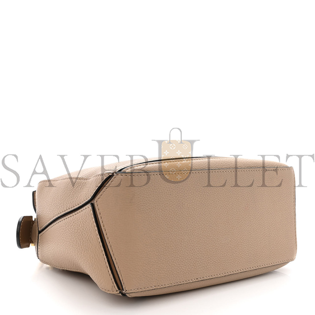 l*ew* grained calfskin small puzzle bag sand mink (24*16.5*10.5cm)