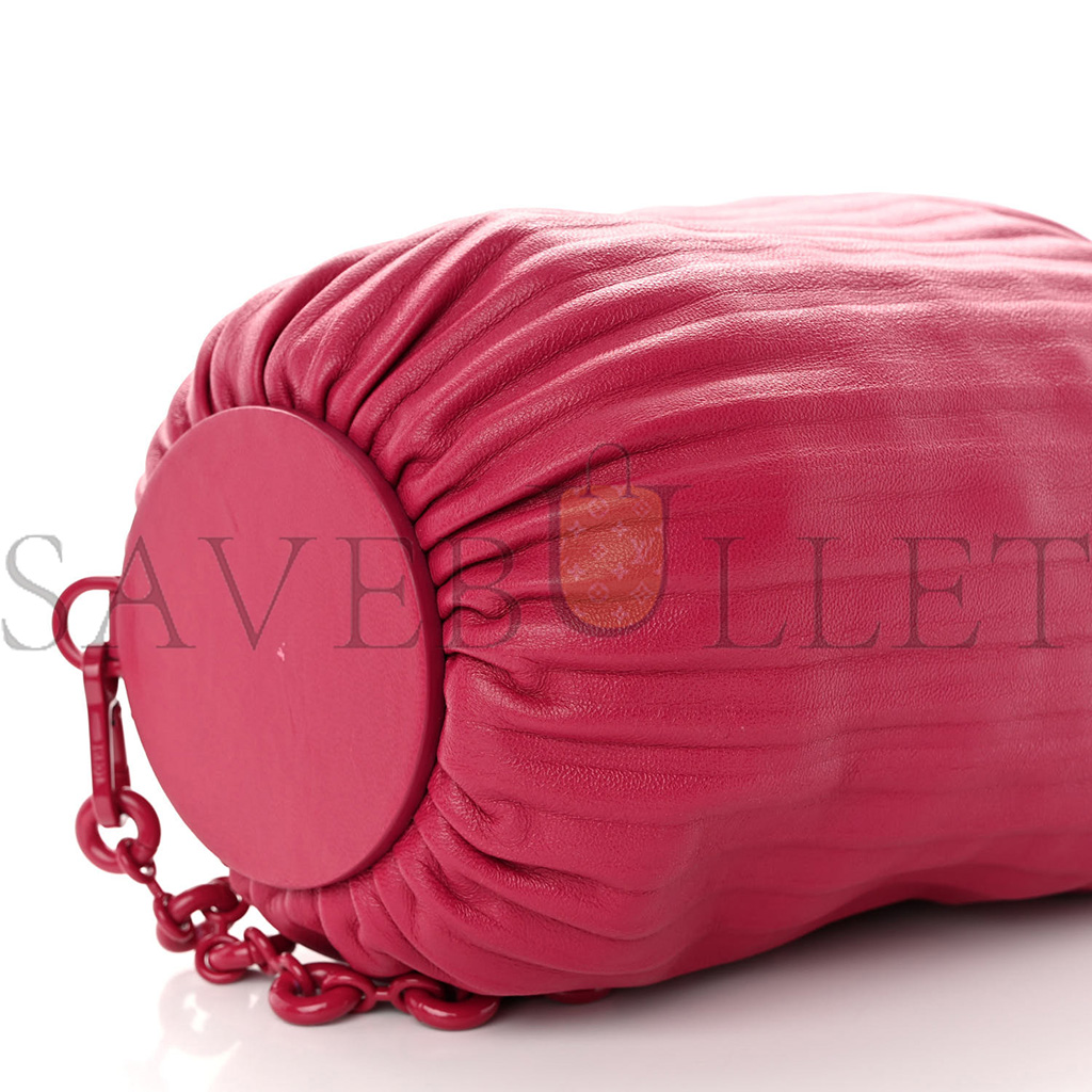 l*ew* lambskin pleated bracelet pouch shoulder bag rouge blossoms (25*10*10cm)