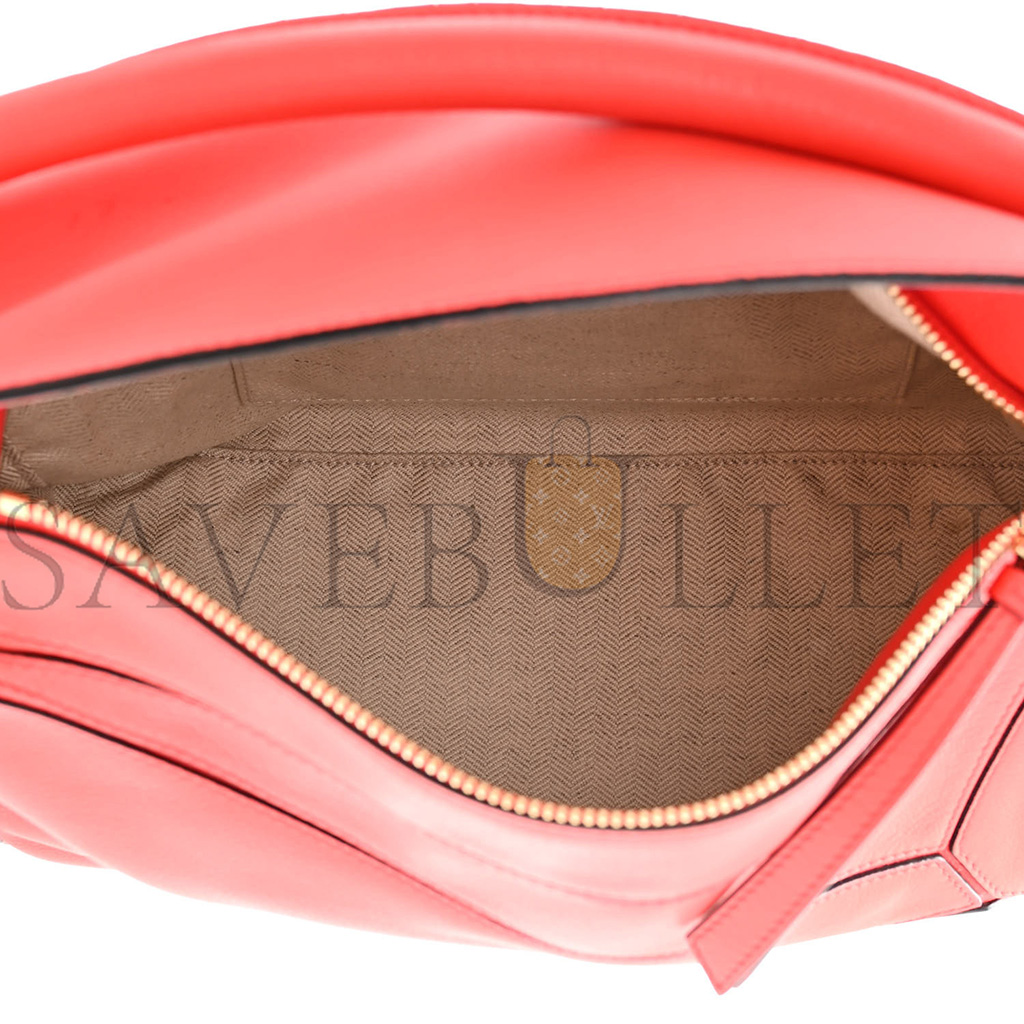 l*ew* calfskin medium puzzle bag scarlet (28*18*12cm)