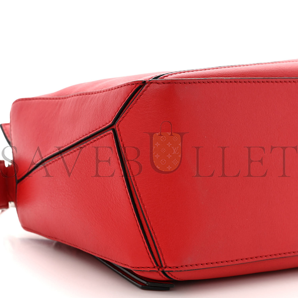 l*ew* calfskin small puzzle bag scarlet (24*16.5*10.5cm)