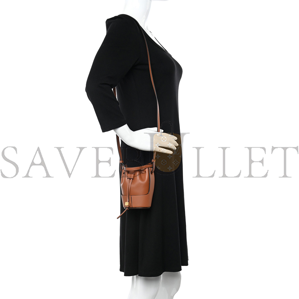 l*ew* calfskin balloon nano bucket bag tan (14*9*5cm)