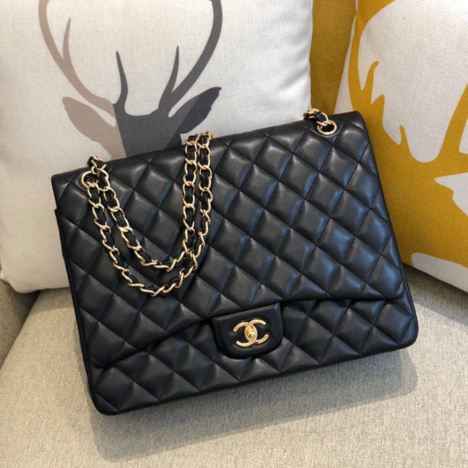 Ch*el classic flap maxi black caviar leather gold hardware (33*22*9cm)