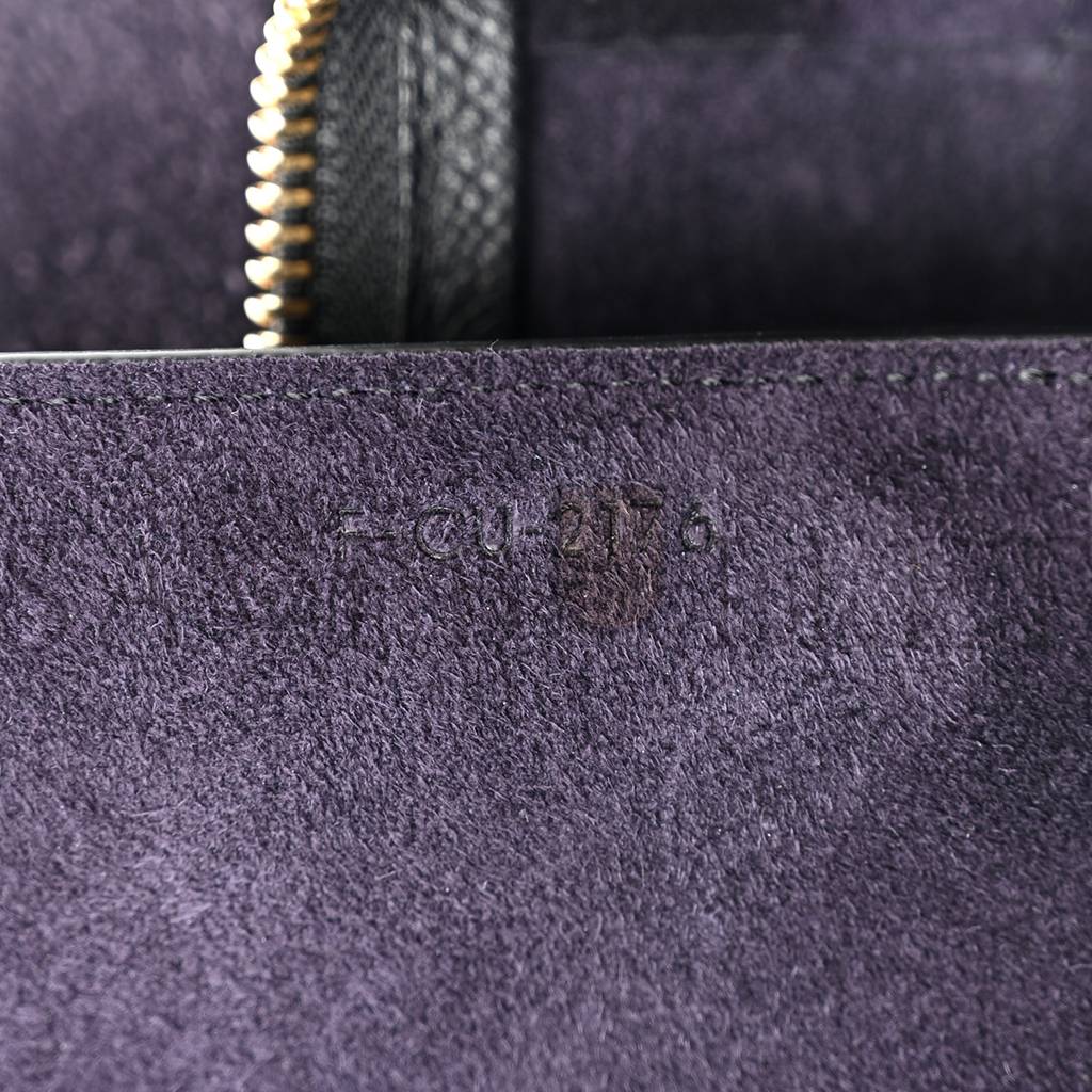 Ce**e grained calfskin mini belt bag black (28*23*17cm)