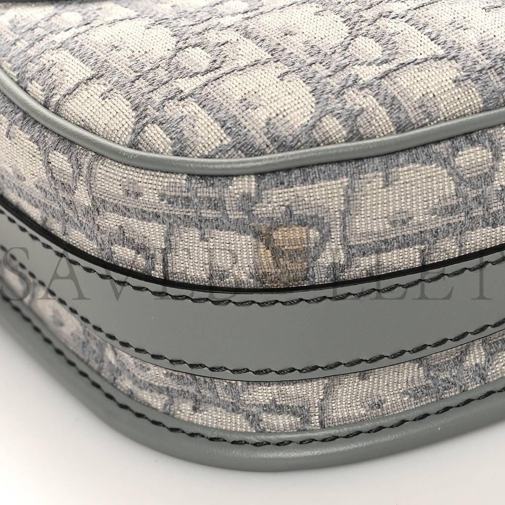 D*or oblique medium bobby flap gray (22*18*6.4cm)