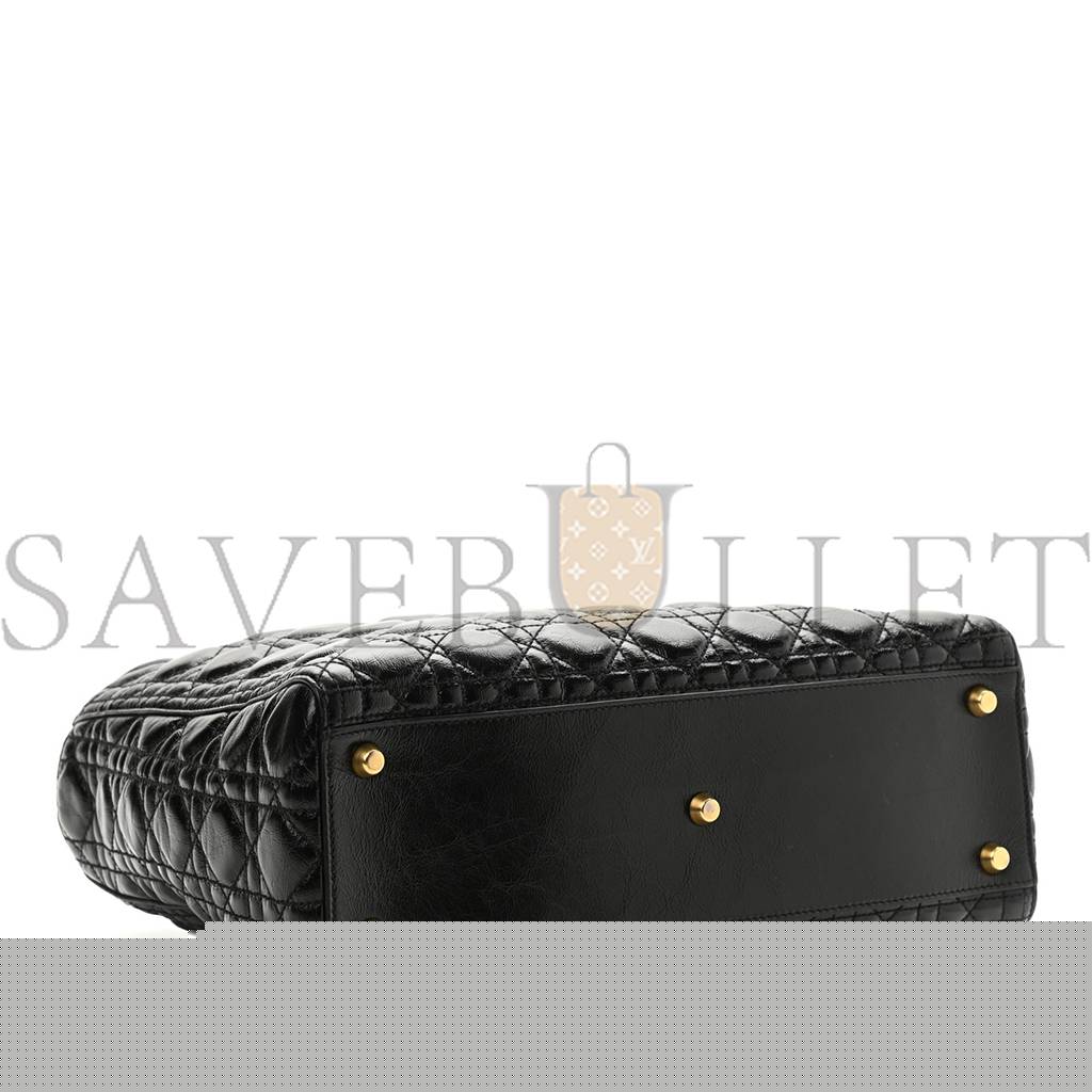 D*or crinkled patent cannage large lady D*or black (32*24*12.7cm)